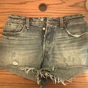 Levi’s Cutoff Shorts Size 29